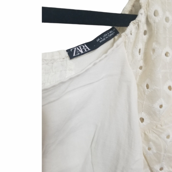 𝅺ZARA Beige embroidered ruffled sleeves, crop top,  size L. - Picture 13 of 16